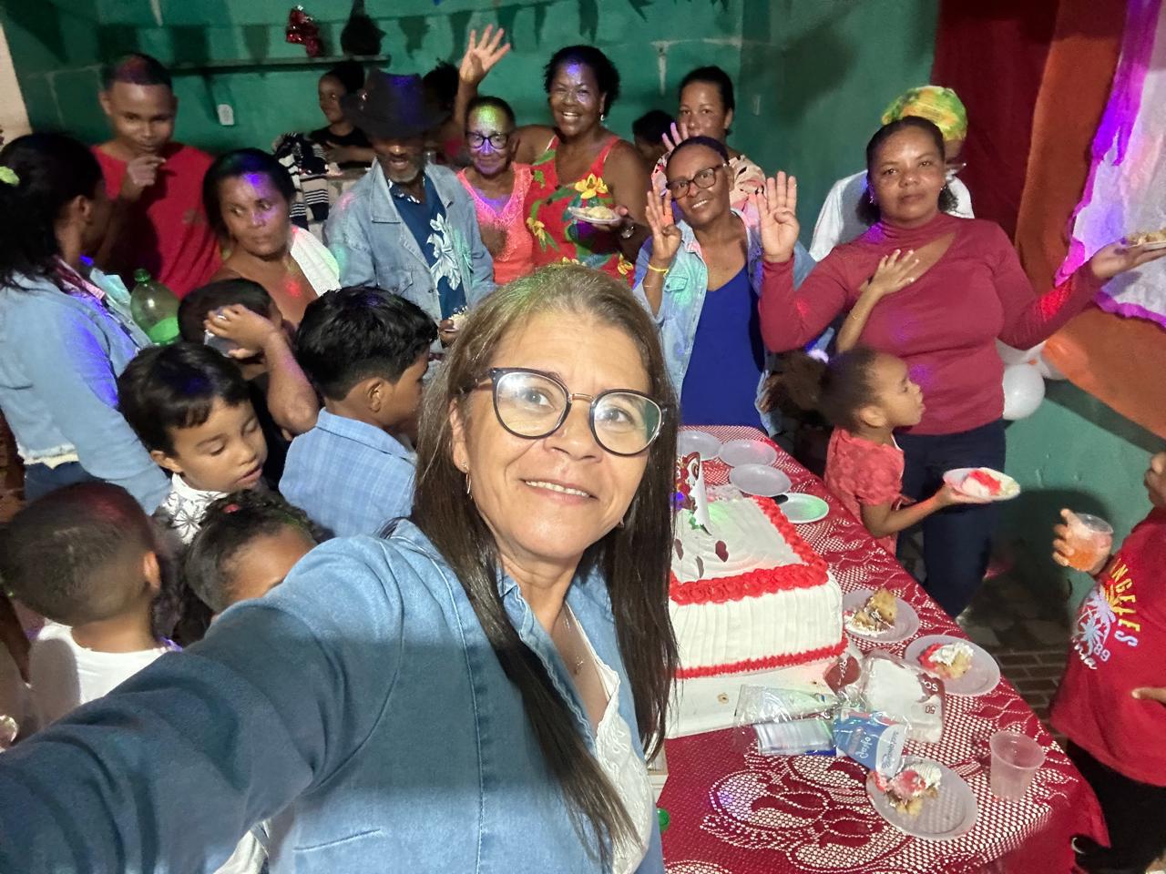 Prefeita Pró Ninha Celebra o Dia das Mães com Grandes Eventos em Lamarão.